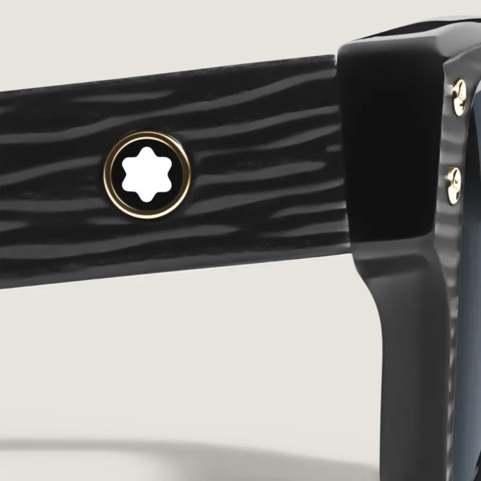 Rektangulære solbriller med sort acetatstel Rektangulære solbriller med sort acetatstel