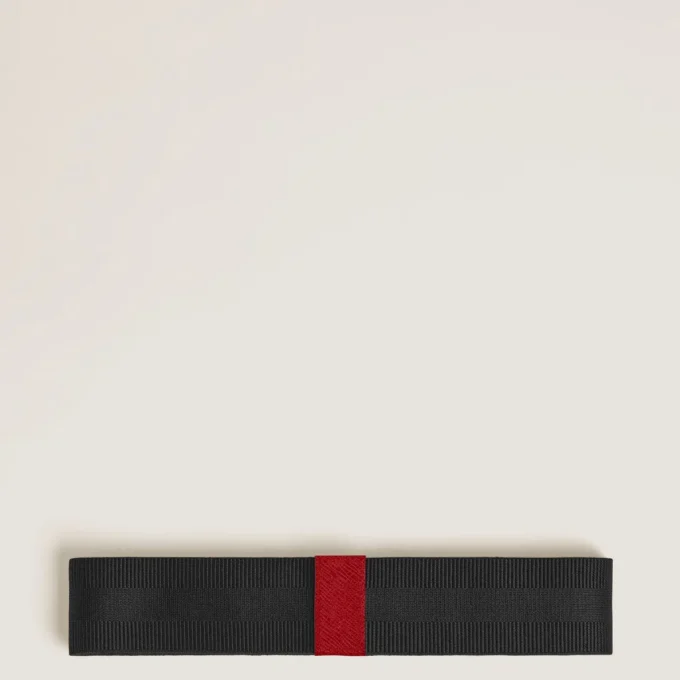 Sartorial 1 penneetui med elastikbånd Sartorial 1 penneetui med elastikbånd